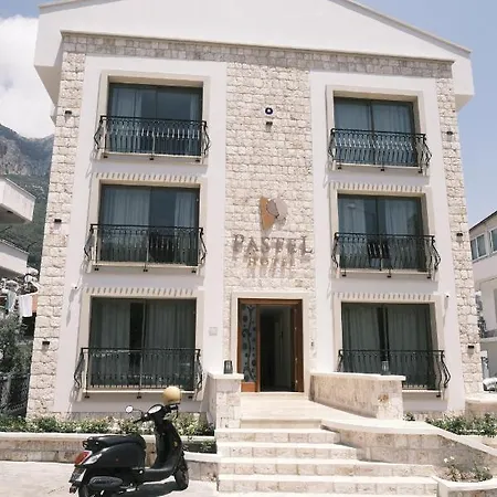 Hotel Pastel